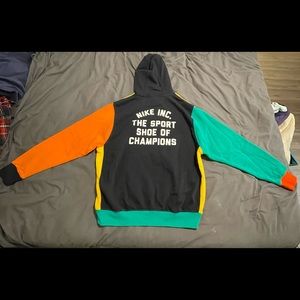 NIKE NEVER WORN HOODIE